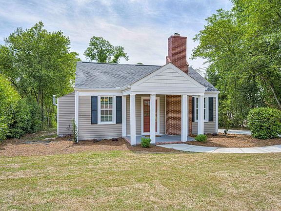 3rd image of 1608 Pendleton Road