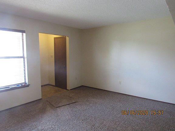 3rd image of 2807 NW 46th St APT B
