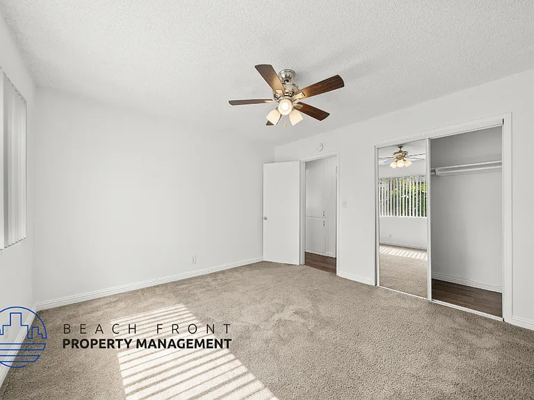 2700 Aviation Blvd #2704 — Photo 22