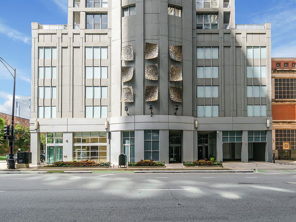 1st image of 600 N Dearborn St APT 1501