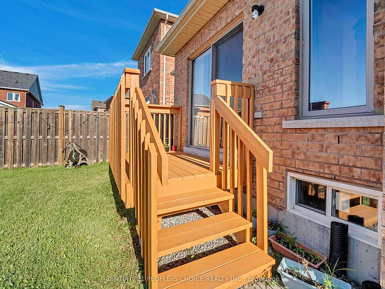 48 Colonel Lyall St — Photo 26