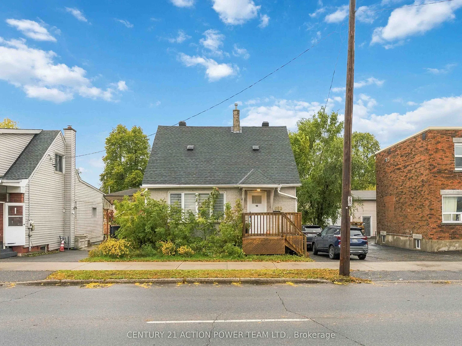4 bed, $2,800 — Photo 3