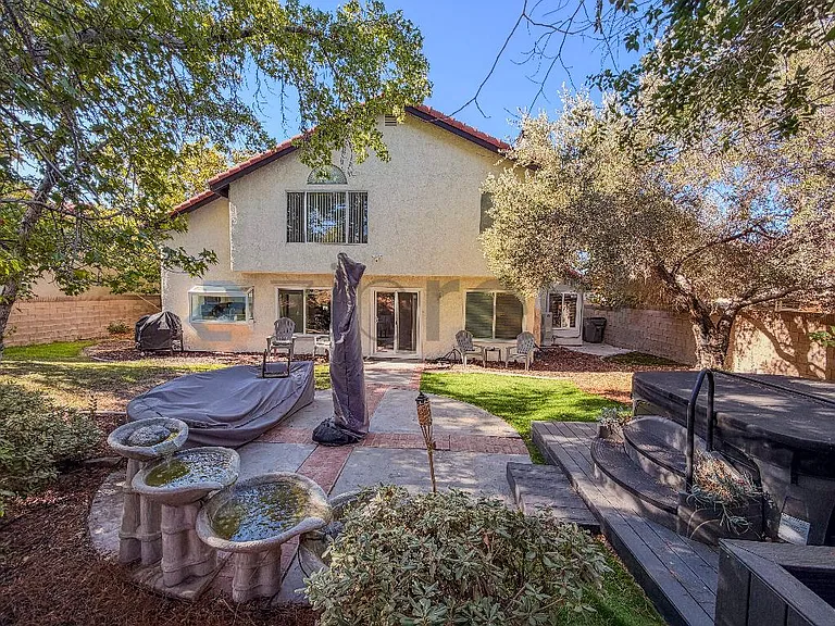 1802 Bradcliff Way — Photo 37