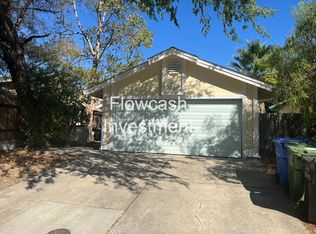 9444 Ivydale Cir, Elk Grove, CA 95758