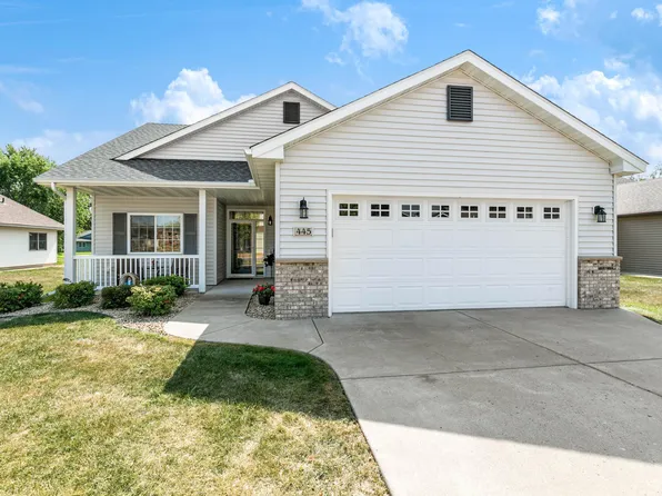 445 Wellington Cir, Waite Park, MN 56387