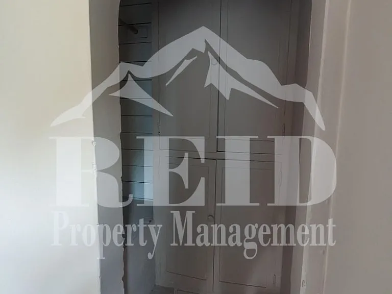 657 Highland Ave — Photo 16