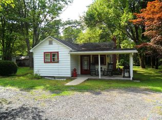 2474 Summer Valley Rd, New Ringgold, PA 17960