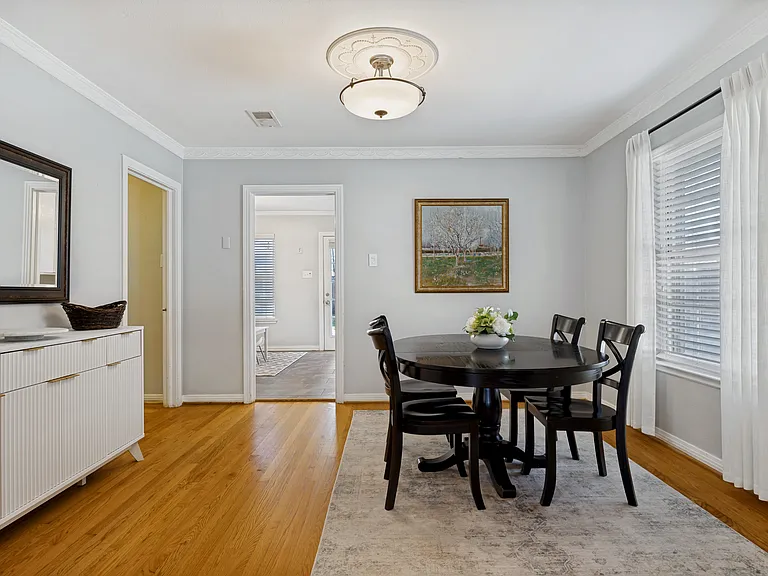 6236 Monticello Ave — Photo 8