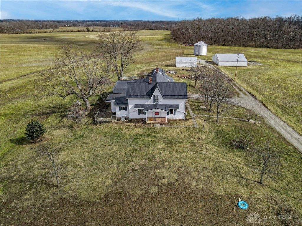 Real estate listing image