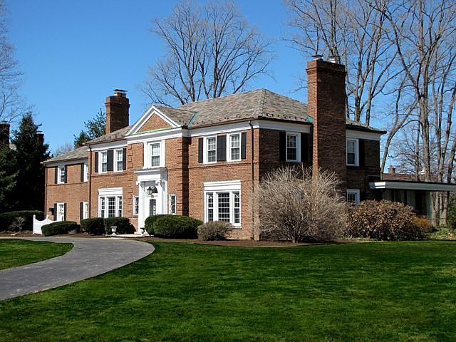 1st image of 21449 Shaker Blvd
