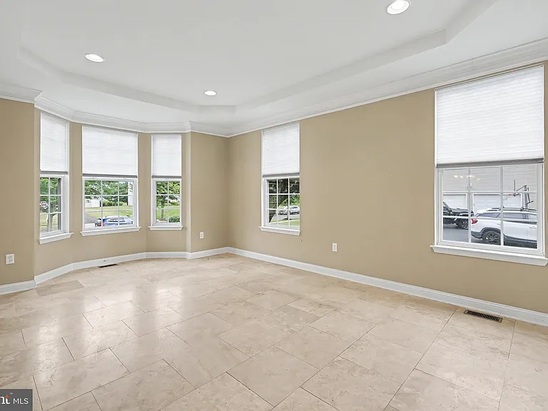 228 Leffler Cir — Photo 12