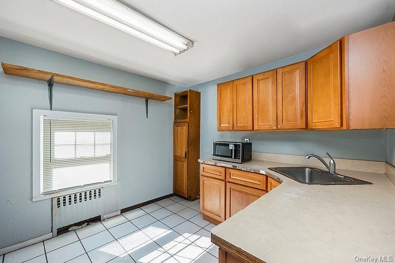 1st image of 16 Mackey Ave