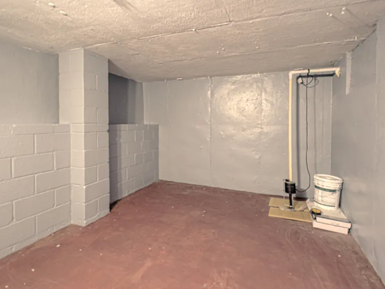 10746 Cambridge Ave — Photo 26
