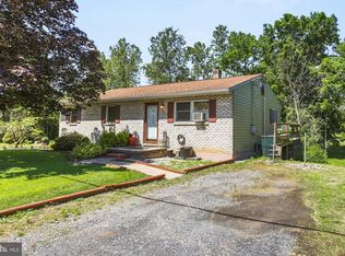 2835 Woodstock Rd, Chambersburg, PA 17202