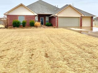 4042 Deer Xing, Edmond, OK 73025