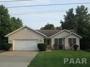 810 W Hampshire Rd, Peoria, IL 61614