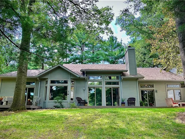 1556 Eden Dr, Wooster, OH 44691