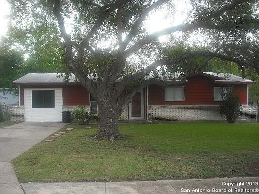 1st image of 201 Hillview Dr