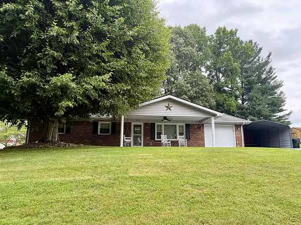 393 Mosswood Ln, Bristol, VA 24201