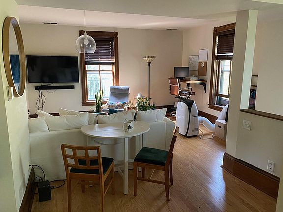 4th image of 193 Mackubin St #2
