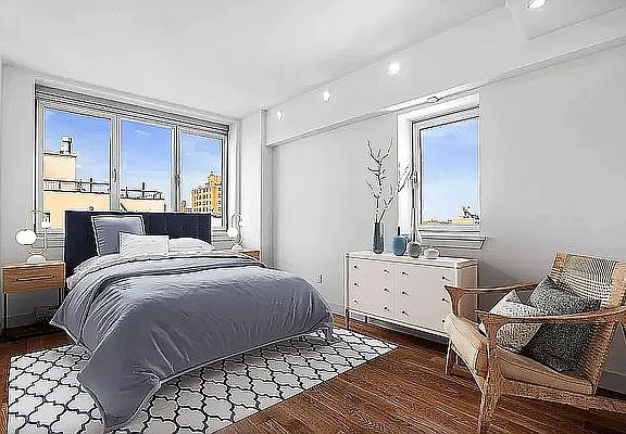 3rd image of 222 E 111th St #2K