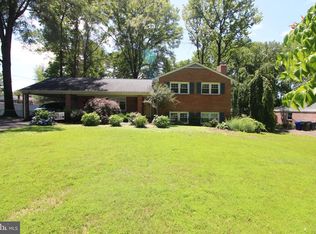 4401 Jackson Pl, Alexandria, VA 22309