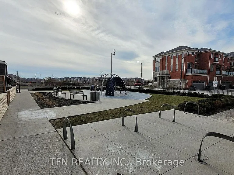 200 Lagerfeld Dr #306 — Photo 4