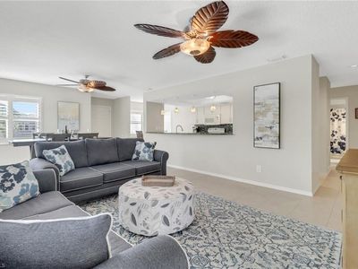 537 Club Side DR #3-537, Naples, FL, 34110