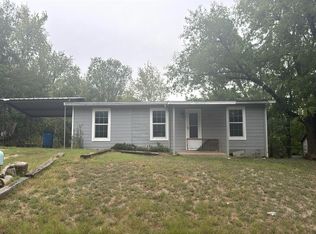 311 S Watson St, Alvarado, TX 76009