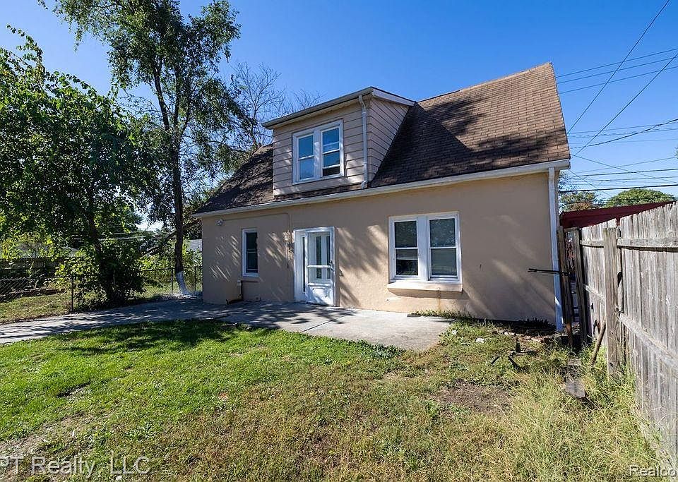 1st image of 6015 Mayburn St