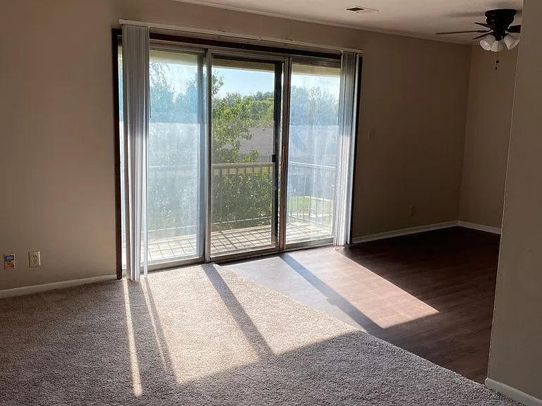 2111 Kasold Dr — Photo 37