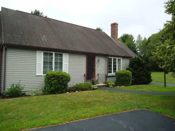 9 N Yarmouth Woods #9, North Yarmouth, ME 04097
