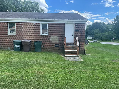 838 Broad Ave Photo 1
