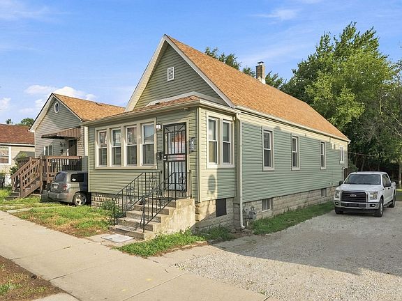 2nd image of 310 E 138th St