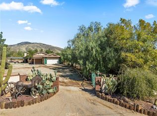 35728 Beauty Vista Ln, Agua Dulce, CA 91390