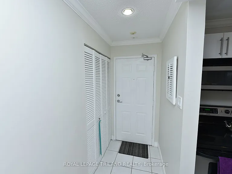 75 Huxley St #605 — Photo 4