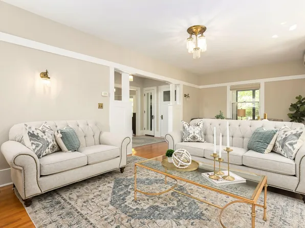 968 Lincoln Ave, Saint Paul, MN 55105