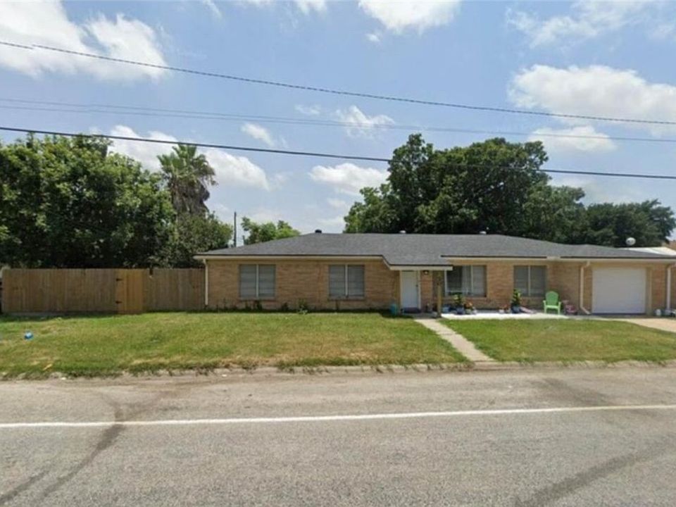 30 Locke St, Woodsboro, TX 78393 MLS 437495 Zillow
