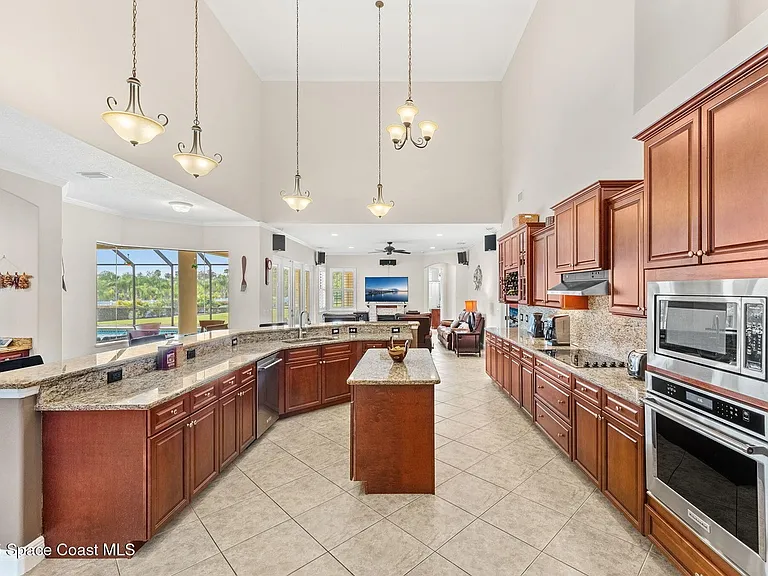 4022 Tradewinds Trl — Photo 14