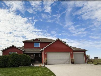 1321 Woodland Ct, Washington, IA, 52353