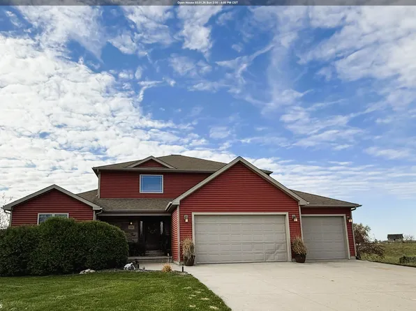 1321 Woodland Ct, Washington, IA 52353