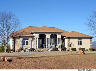 541 Rachael Belle Rd, Mill Spring, NC 28756