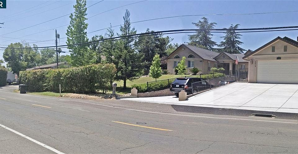 2nd image of 3915 Norris Ave