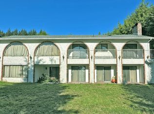 1451 Chartwell Dr, West Vancouver, BC V7S 2R9