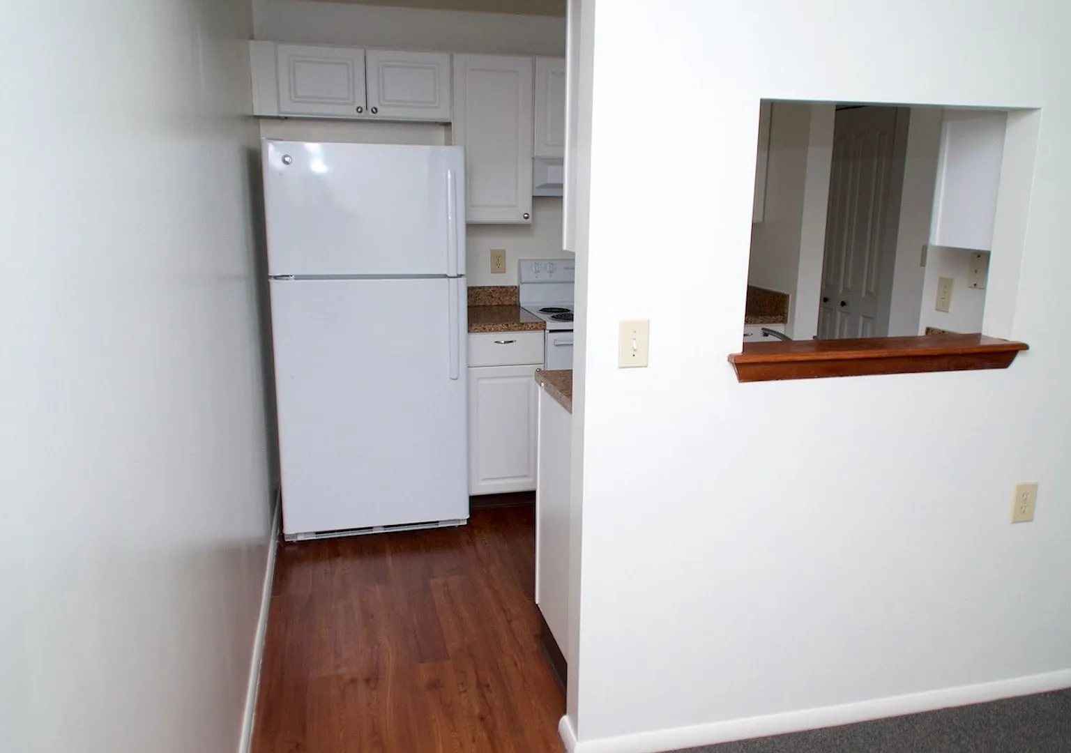 Bonnieview Terrace Apartments — Photo 4