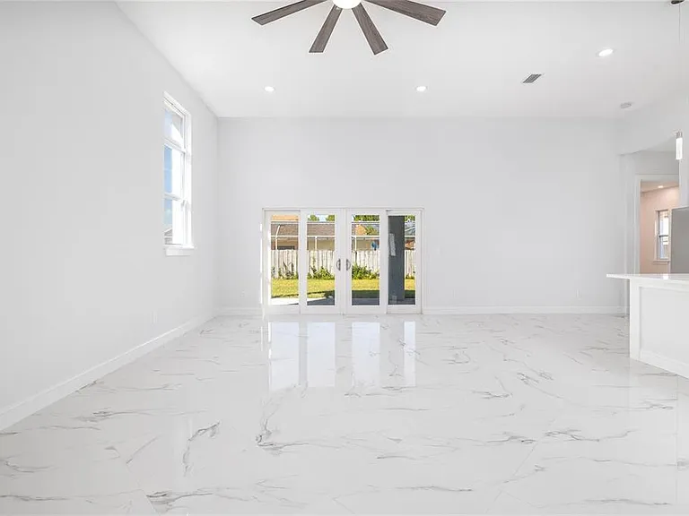 9 Watkins Pl — Photo 9