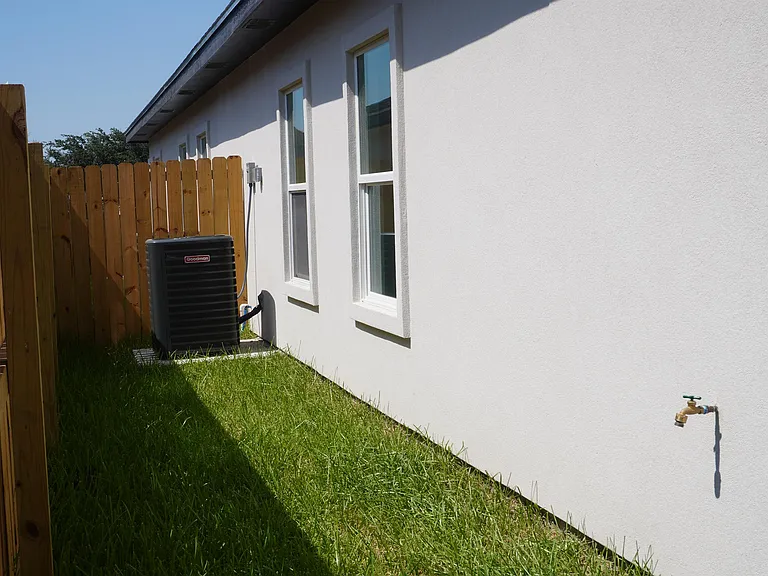 1004 Sugar Garden Ave #2 — Photo 13