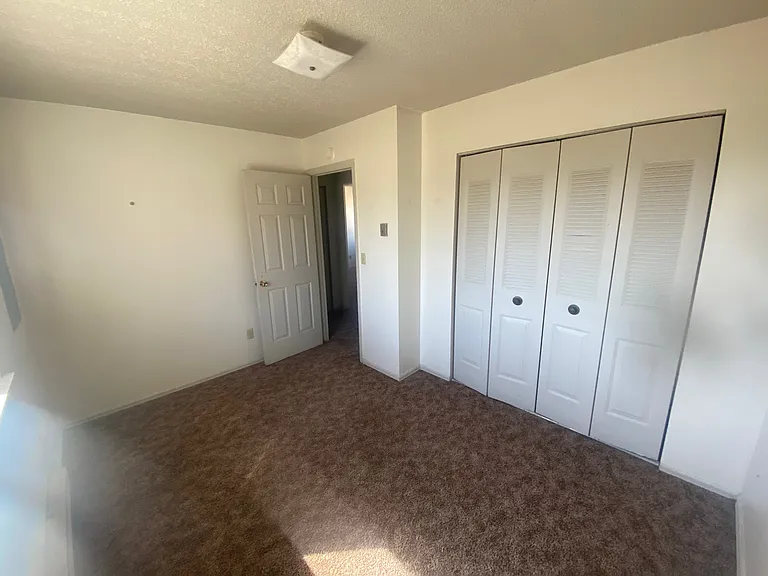 6 Clearview Ct #1 — Photo 5