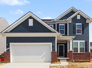 832 Kuss Dr, Saline, MI 48176