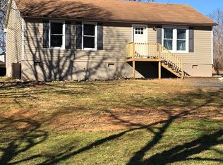 5 Holmes Run Pl, Stanardsville, VA 22973